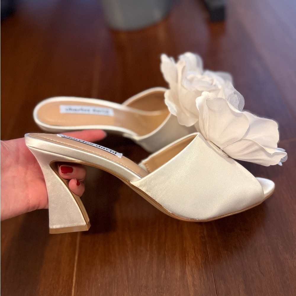 Ivory Bridal Flower Heels - Picture 11 of 13